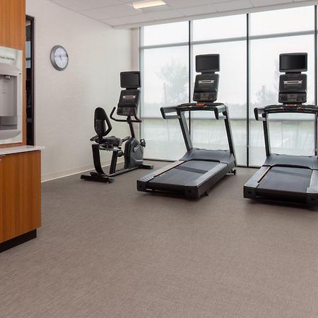 Springhill Suites By Marriott Pleasanton Bagian luar foto