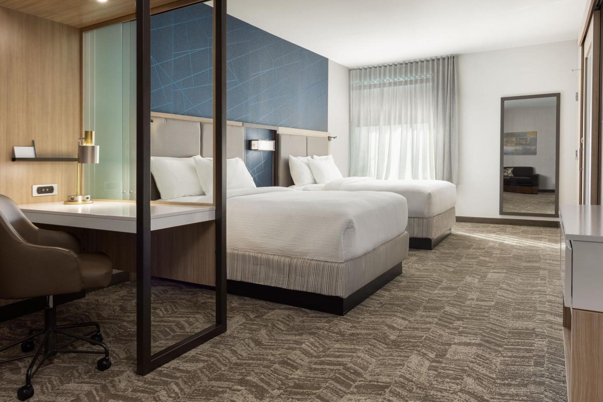 Springhill Suites By Marriott Pleasanton Bagian luar foto