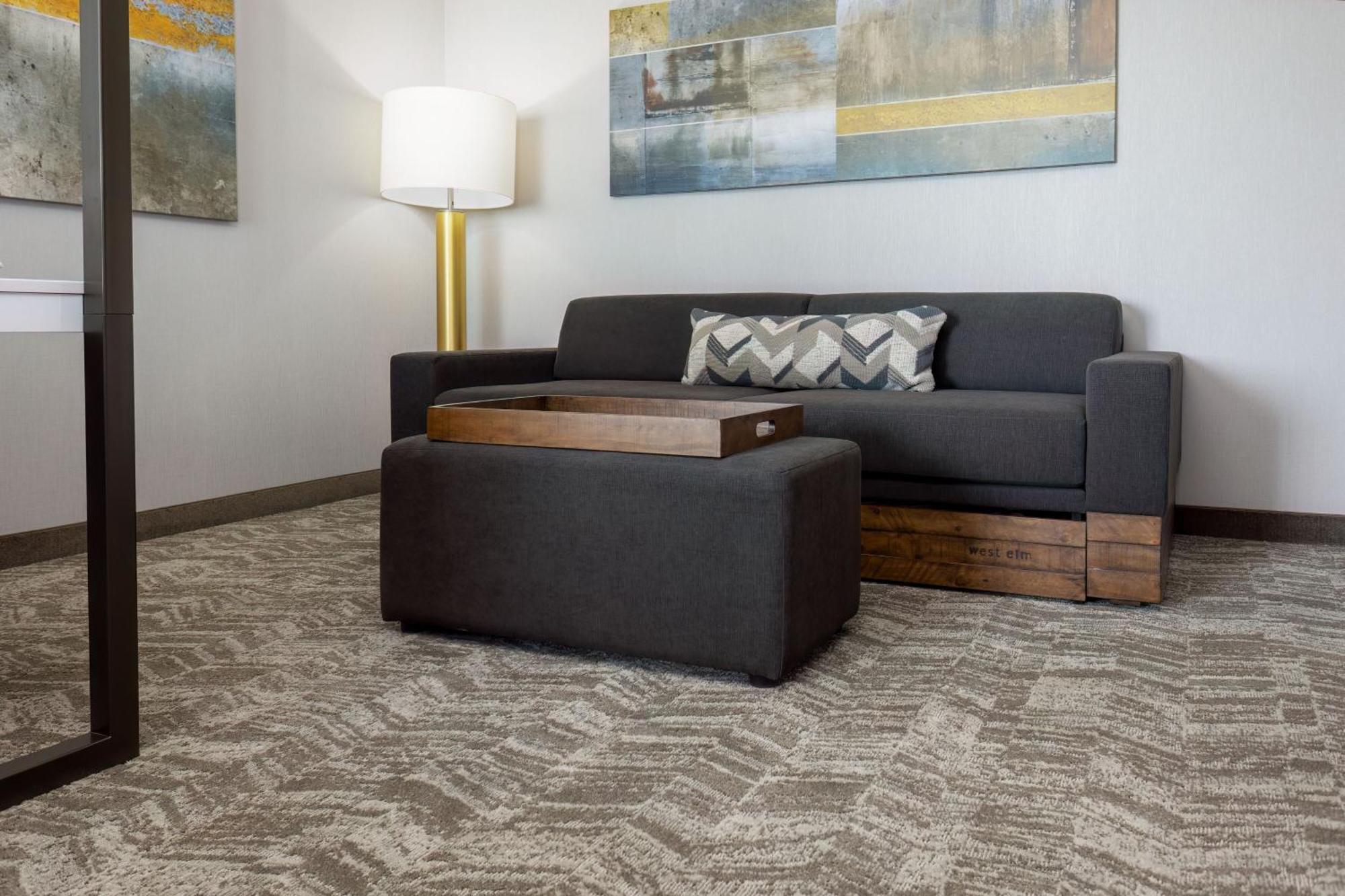 Springhill Suites By Marriott Pleasanton Bagian luar foto